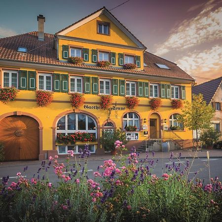 Weinhotel / Gasthaus Zur Sonne Иринген Екстериор снимка